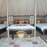 Alsarmadi Desert Camp
