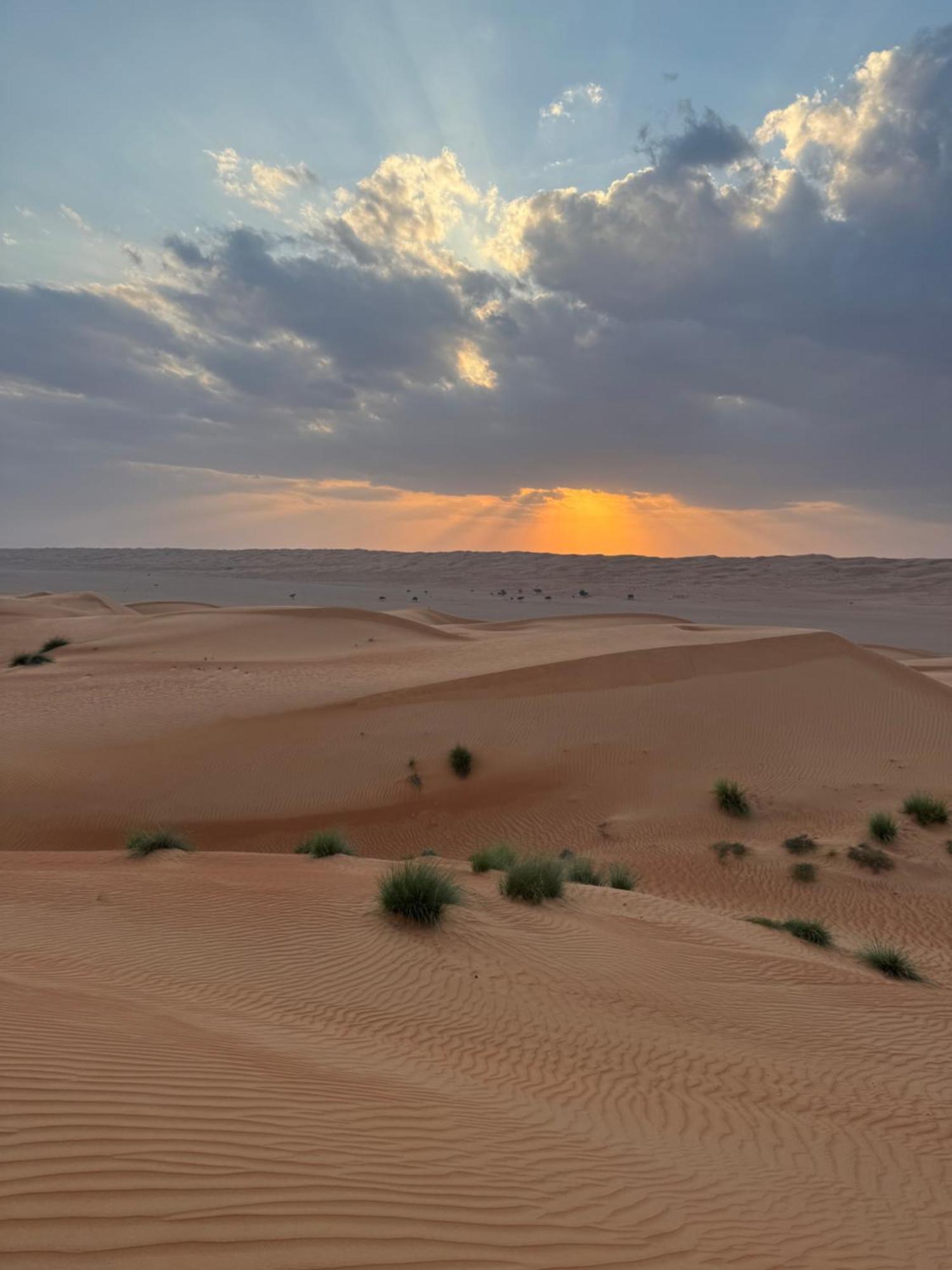 Alsarmadi Desert Camp Luxury tent Shahiq
